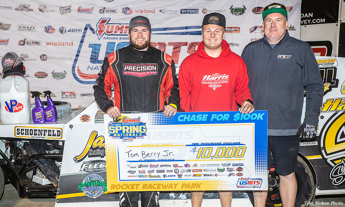 Tom Berry Jr. won the Summit USMTS Modified main event during the 13th Annual Summit Texas Spring Nationals at the Rocket Raceway Park in Petty, Texas, on Saturday, March 4, 2023.